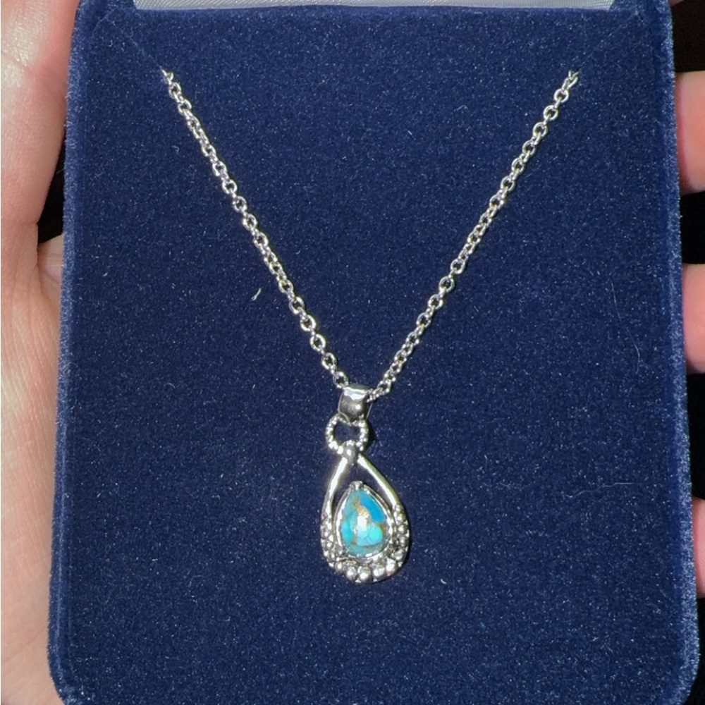 Elegant Montana Silversmiths Necklace and Earrings with Blue Gemstone